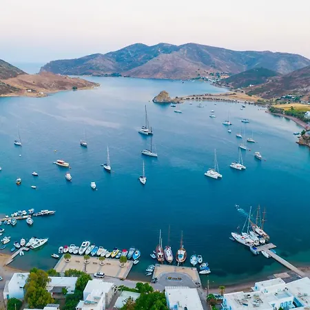 Pico Patmos 28